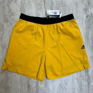 NWT Men’s Adidas Shorts Size Large Yellow